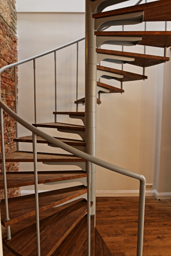  winding stairs steps handrail