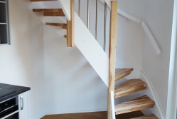 stairs case white en